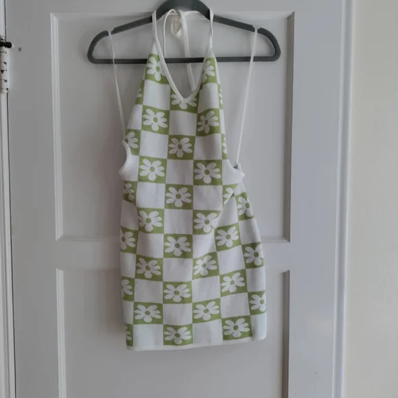 SOLD 💋 4/$14 Debut Checkerboard Daisy Halter Dress - Picture 5 of 5
